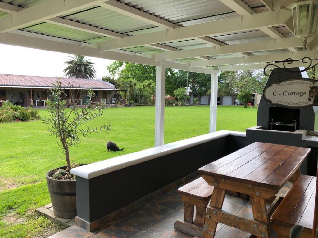 ג'ורג' Lentelus Guesthouse מראה חיצוני תמונה