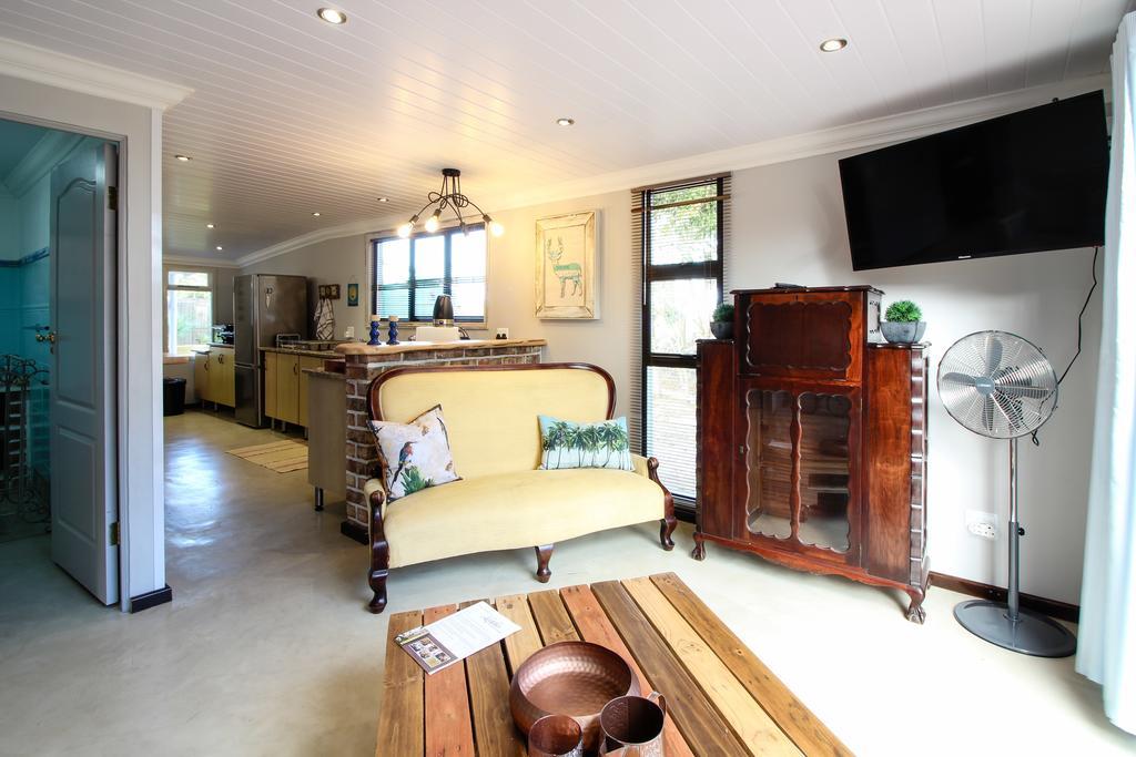 ג'ורג' Lentelus Guesthouse מראה חיצוני תמונה