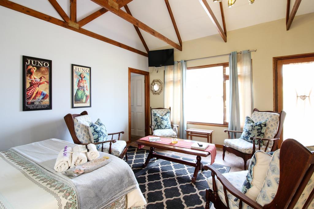 ג'ורג' Lentelus Guesthouse מראה חיצוני תמונה